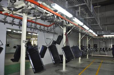 灼新向前 | 金彭天津休閑新工廠正式投產(chǎn)，引領(lǐng)汽車塑件制造新篇章